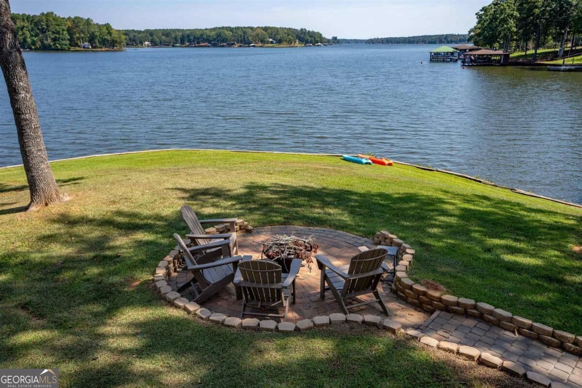 3 bedroom, 2 bathroom, 1,968 sq ft single family residence under contract at 86 Hickory Court, Sparta, GA 31087 — photo 5