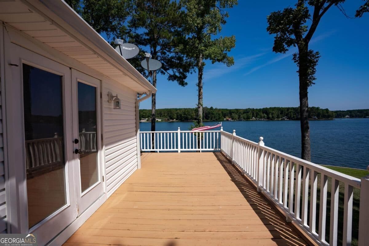 3 bedroom, 2 bathroom, 1,968 sq ft single family residence under contract at 86 Hickory Court, Sparta, GA 31087 — photo 4