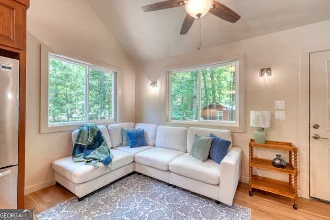 1 bedroom, 1 bathroom, 400 sq ft single family residence for sale at 346 Chimney Ridge, Blairsville, GA 30512 — photo 6