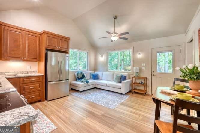 1 bedroom, 1 bathroom, 400 sq ft single family residence for sale at 346 Chimney Ridge, Blairsville, GA 30512 — photo 7