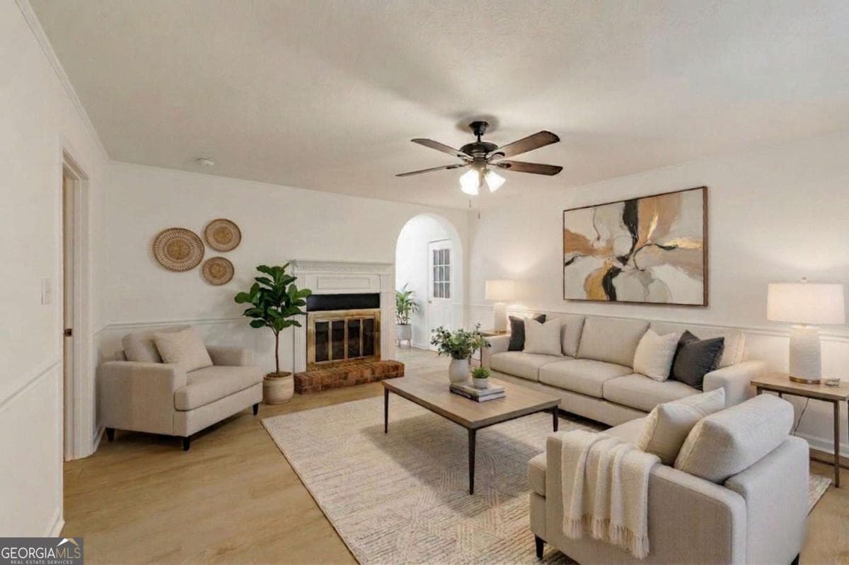 4 bedroom, 2 bathroom, 1,388 sq ft single family residence for sale at 135 Longbranch Court, Athens, GA 30605 — photo 2