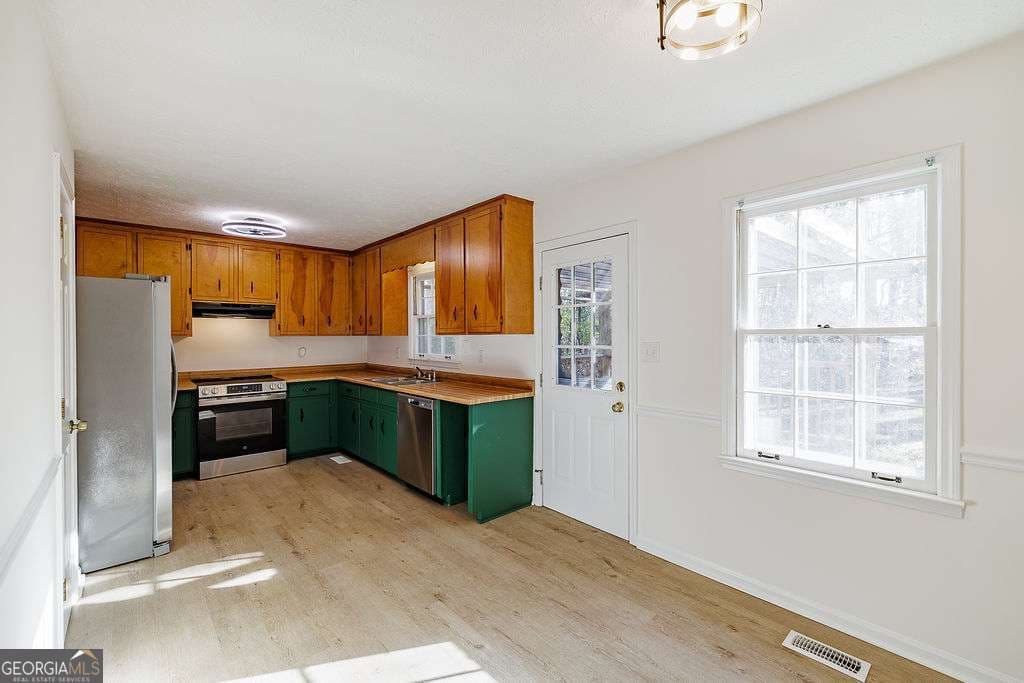 4 bedroom, 2 bathroom, 1,388 sq ft single family residence for sale at 135 Longbranch Court, Athens, GA 30605 — photo 9