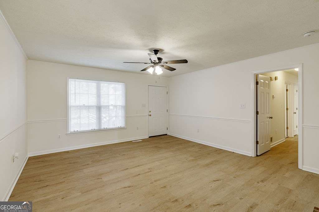 4 bedroom, 2 bathroom, 1,388 sq ft single family residence for sale at 135 Longbranch Court, Athens, GA 30605 — photo 4