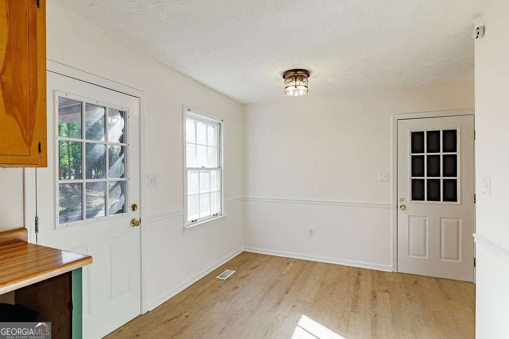 4 bedroom, 2 bathroom, 1,388 sq ft single family residence for sale at 135 Longbranch Court, Athens, GA 30605 — photo 8