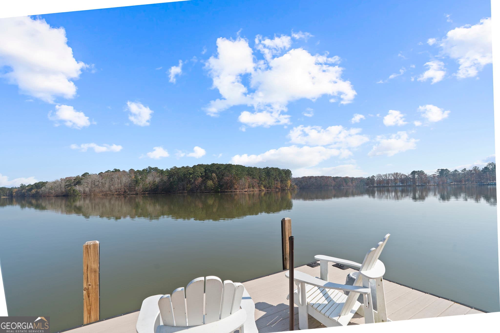 5 bedroom, 5.5 bathroom, 6,000 sq ft single family residence for sale at 1060 Ridge Grove Court, Greensboro, GA 30642 — photo 3