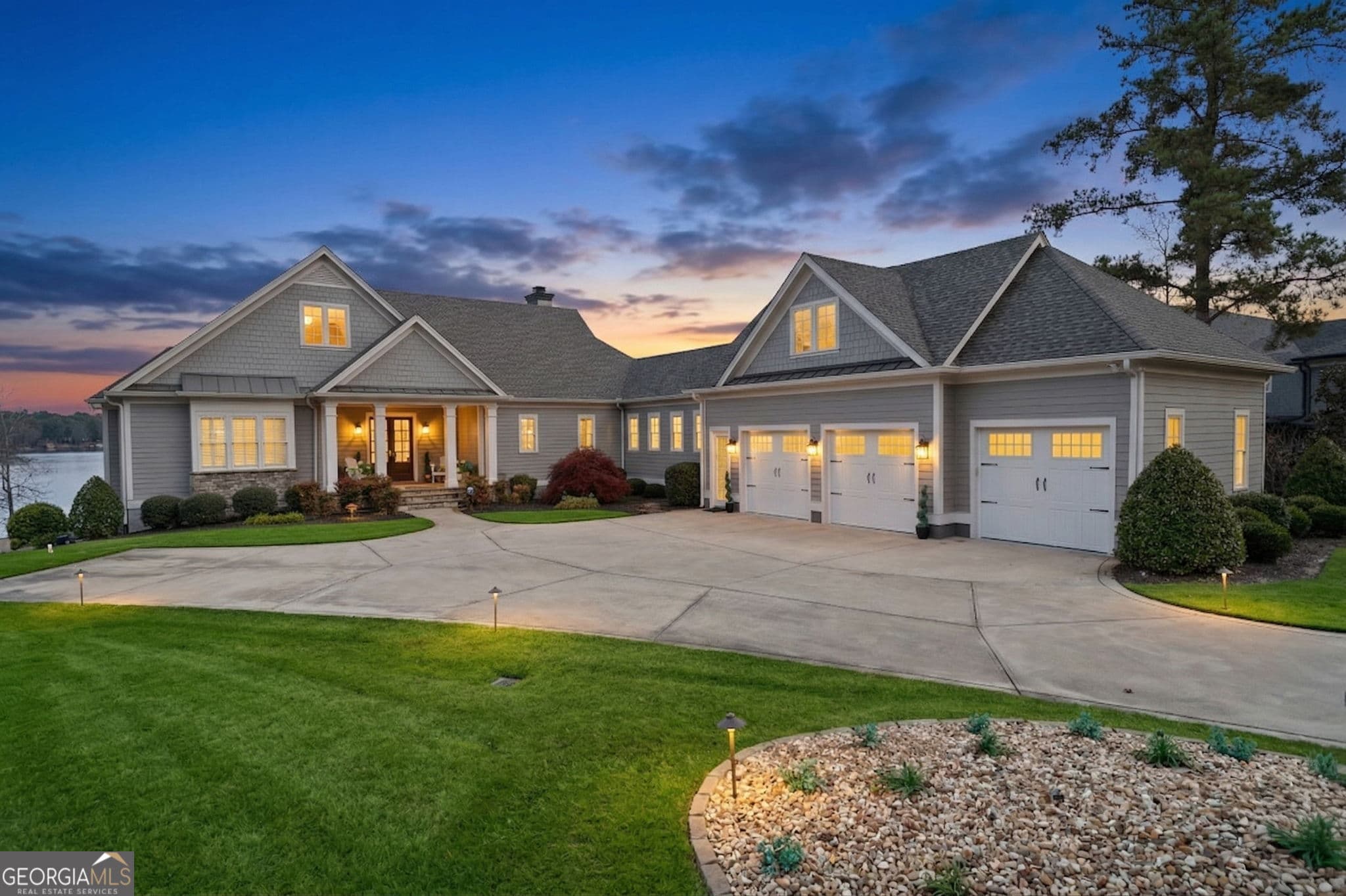 5 bedroom, 5.5 bathroom, 6,000 sq ft single family residence for sale at 1060 Ridge Grove Court, Greensboro, GA 30642