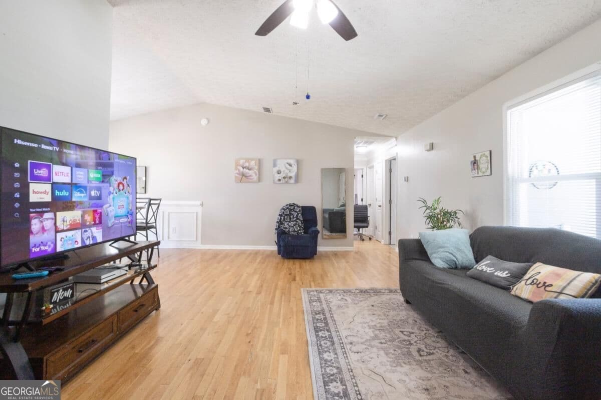 3 bedroom, 2 bathroom, 1,416 sq ft single family residence for sale at 1971 Marshes Glenn Drive, Norcross, GA 30071 — photo 6