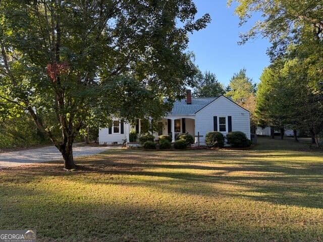3 bedroom, 2 bathroom, 2,057 sq ft single family residence for sale at 501 Hickory Hill Drive, Thomson, GA 30824 — photo 2