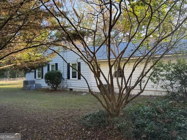 3 bedroom, 2 bathroom, 2,057 sq ft single family residence for sale at 501 Hickory Hill Drive, Thomson, GA 30824 — photo 3