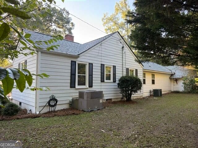 3 bedroom, 2 bathroom, 2,057 sq ft single family residence for sale at 501 Hickory Hill Drive, Thomson, GA 30824 — photo 5