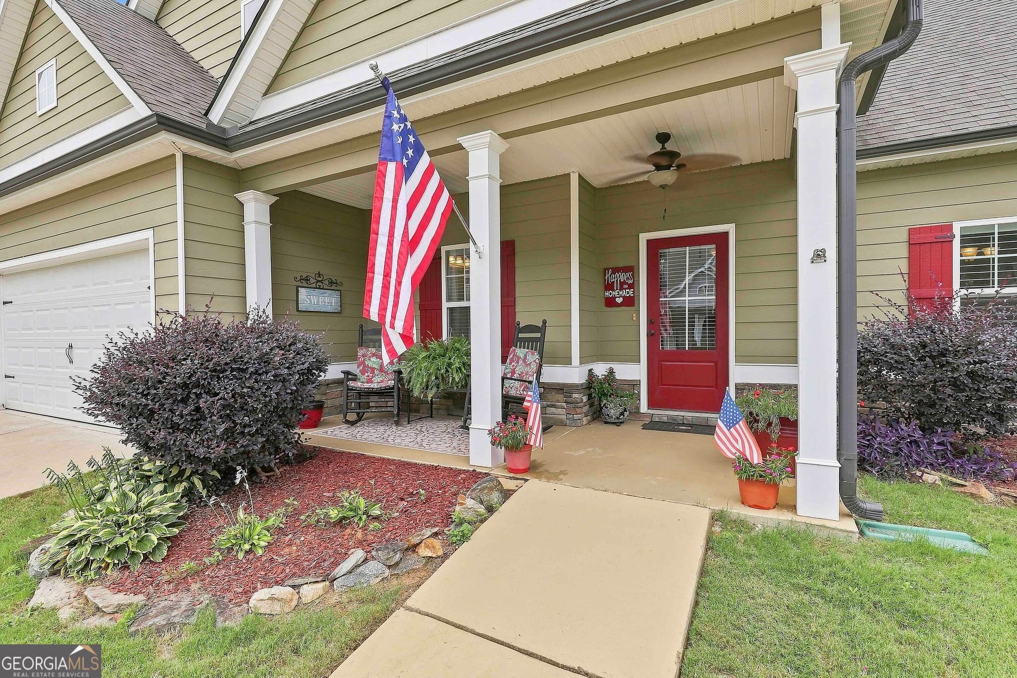 4 bedroom, 2.5 bathroom, 2,569 sq ft single family residence for sale at 109 Celebration Boulevard, Lagrange, GA 30241 — photo 5
