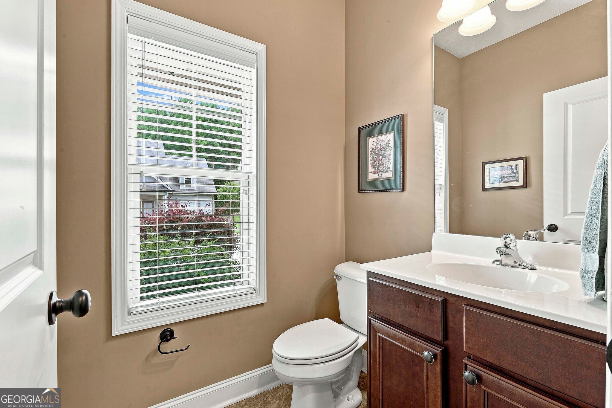 4 bedroom, 2.5 bathroom, 2,569 sq ft single family residence for sale at 109 Celebration Boulevard, Lagrange, GA 30241 — photo 10