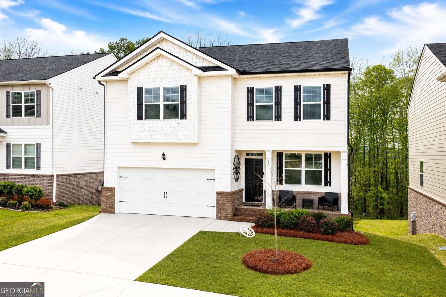 5 bedroom, 3.5 bathroom, 2,272 sq ft single family residence for sale at 86 Canyon Ferry Way, Hoschton, GA 30548 — photo 2