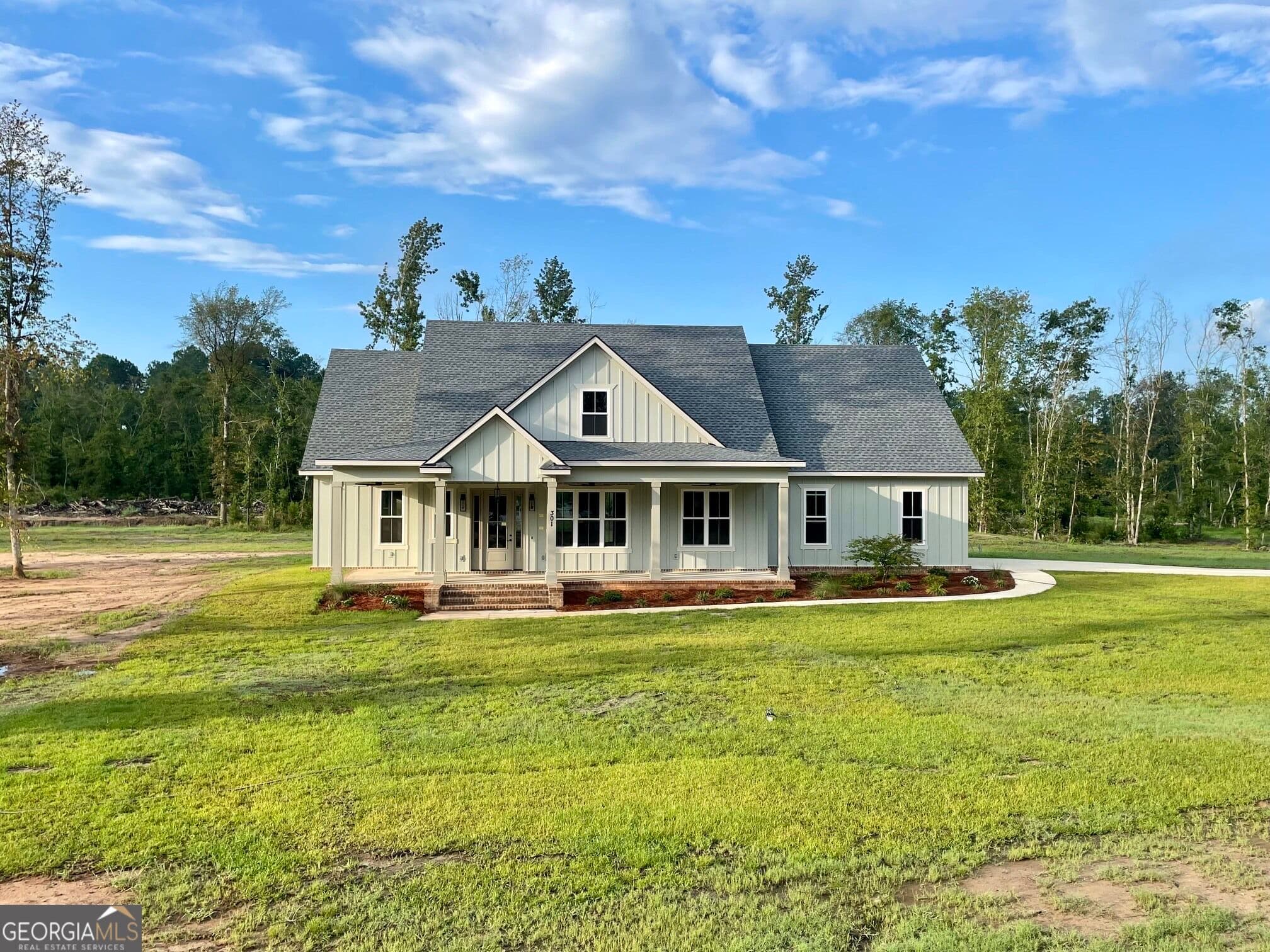 4 bedroom, 3 bathroom, 2,832 sq ft single family residence for sale at 301 Jericho Lane, Brooklet, GA 30415