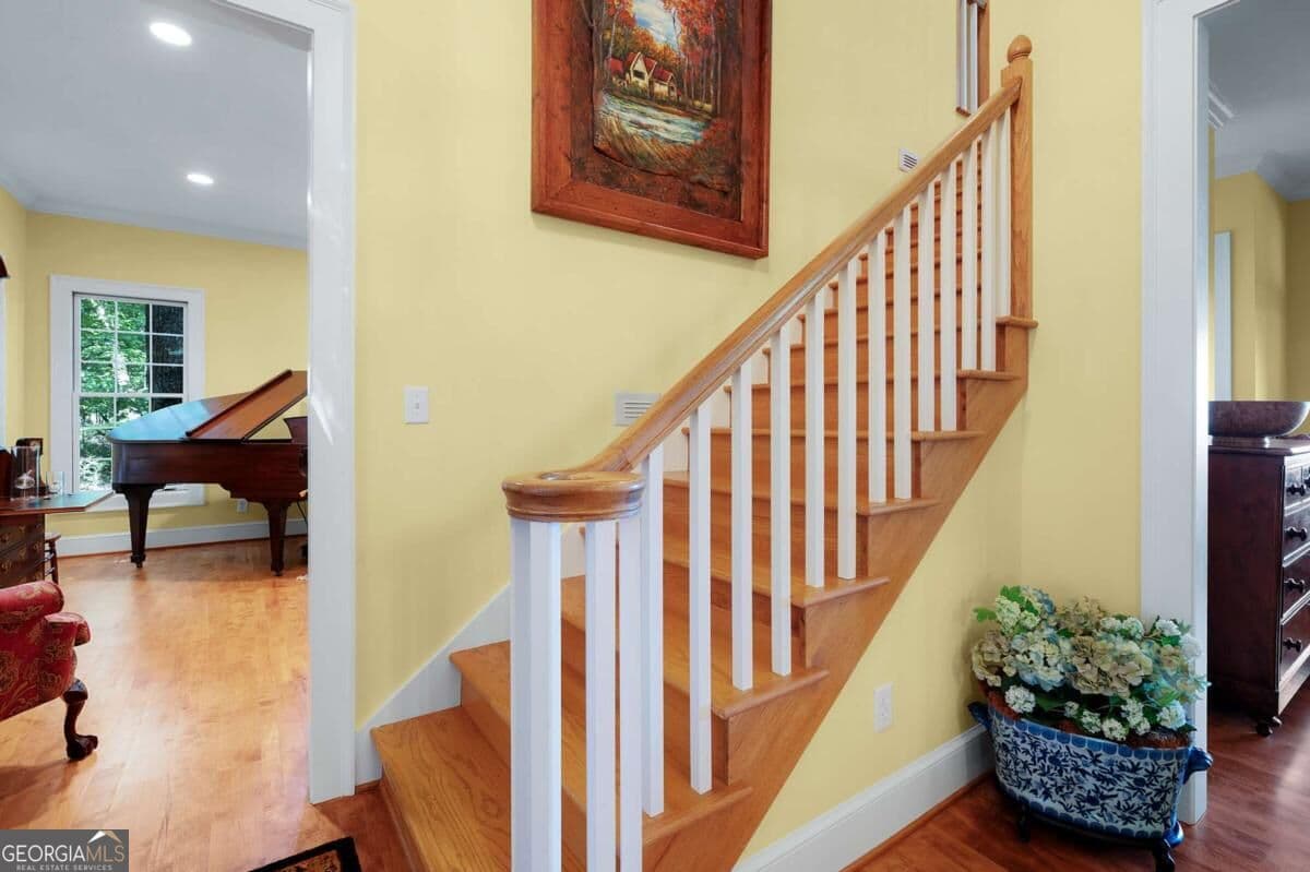 5 bedroom, 5.5 bathroom single family residence for sale at 1104 Ridgeview Drive, Big Canoe, GA 30143 — photo 9