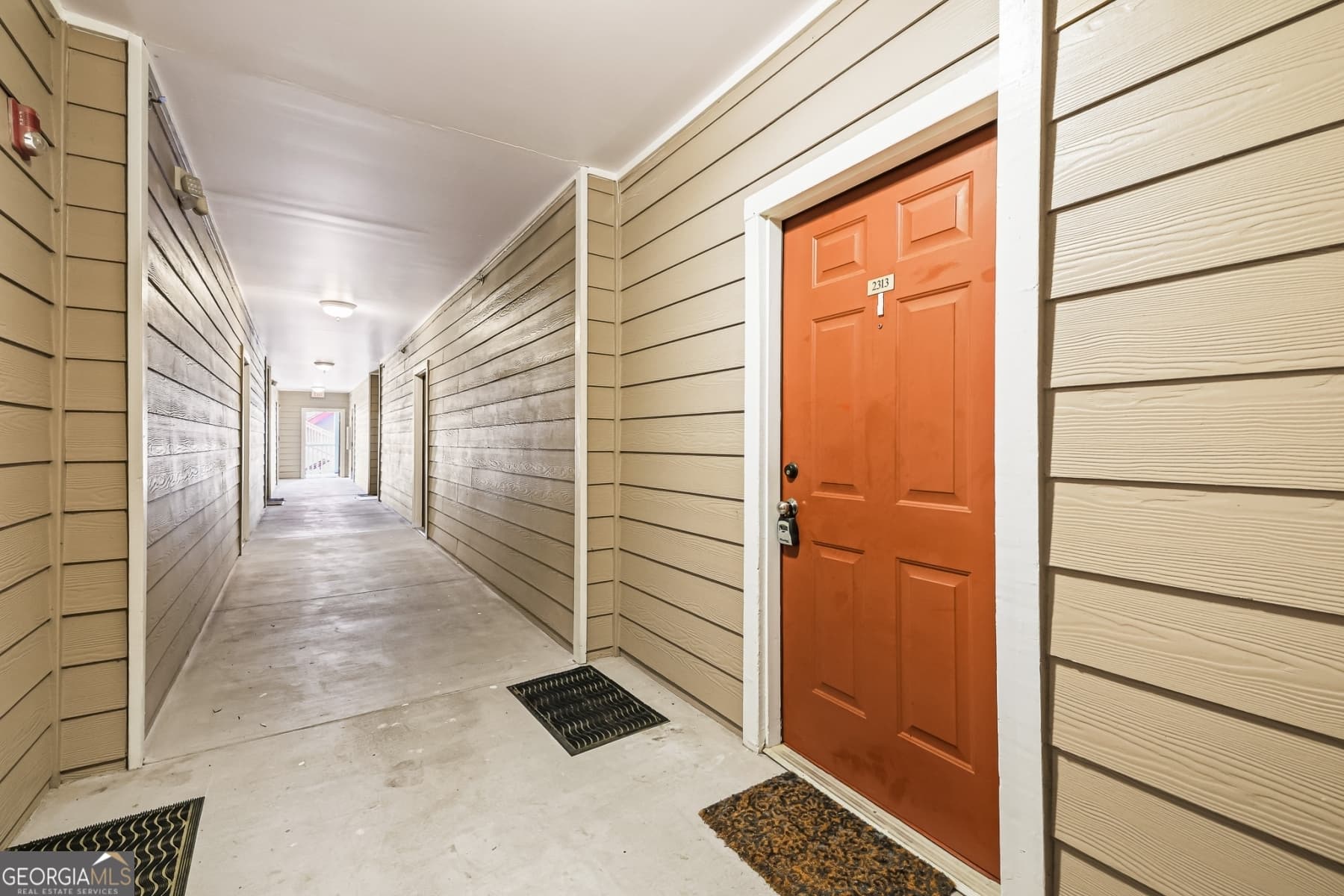 2 bedroom, 1 bathroom, 960 sq ft condominium for rent at 4333 Dunwoody Park UNIT 2313, Dunwoody, GA 30338 for $1,500 a month — photo 3