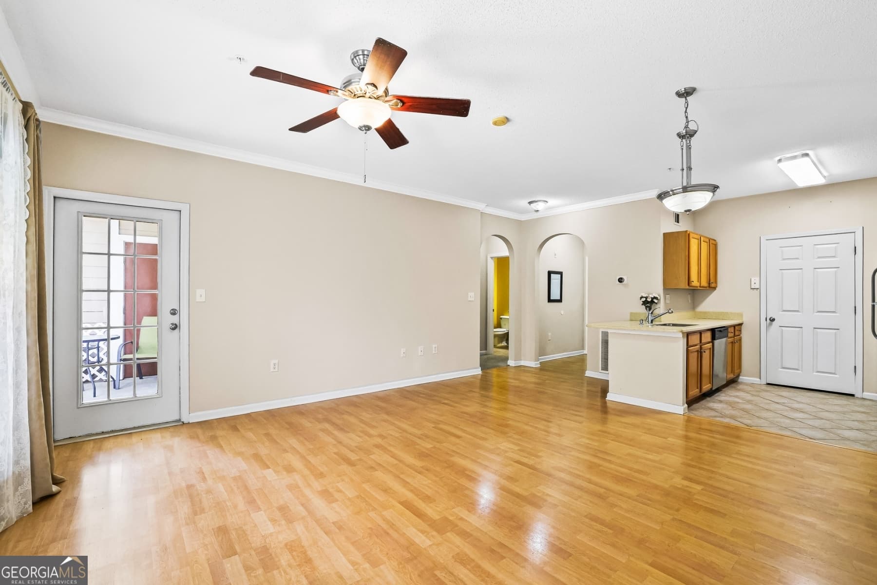 2 bedroom, 1 bathroom, 960 sq ft condominium for rent at 4333 Dunwoody Park UNIT 2313, Dunwoody, GA 30338 for $1,500 a month — photo 5