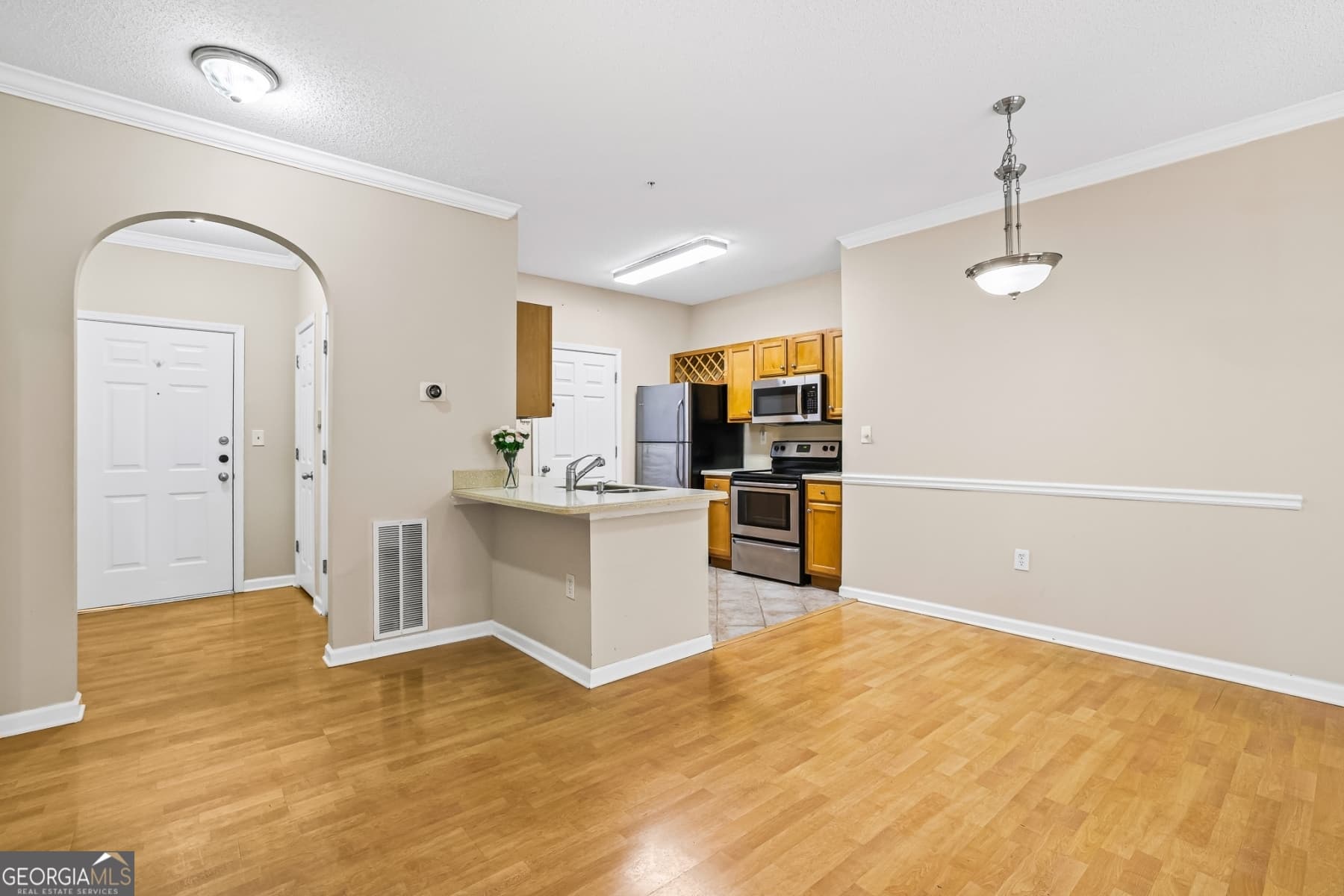 2 bedroom, 1 bathroom, 960 sq ft condominium for rent at 4333 Dunwoody Park UNIT 2313, Dunwoody, GA 30338 for $1,500 a month — photo 8