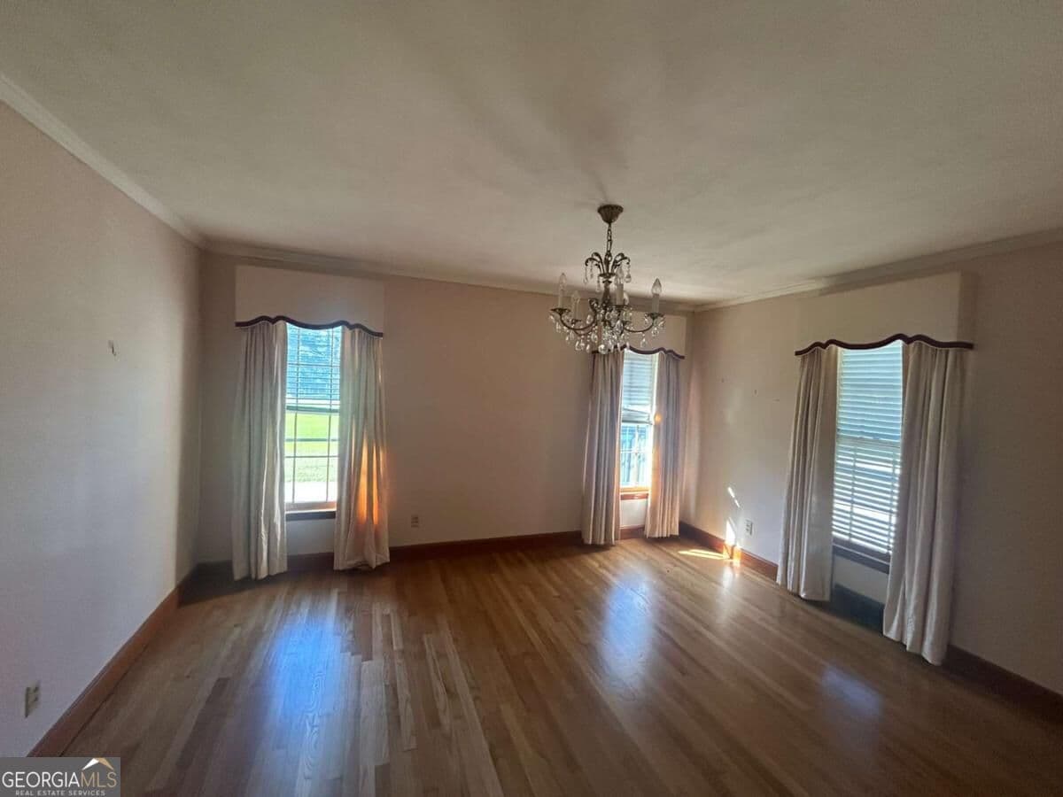 5 bedroom, 3 bathroom, 2,289 sq ft single family residence for sale at 1680 Pine Valley Road, Milledgeville, GA 31061 — photo 6