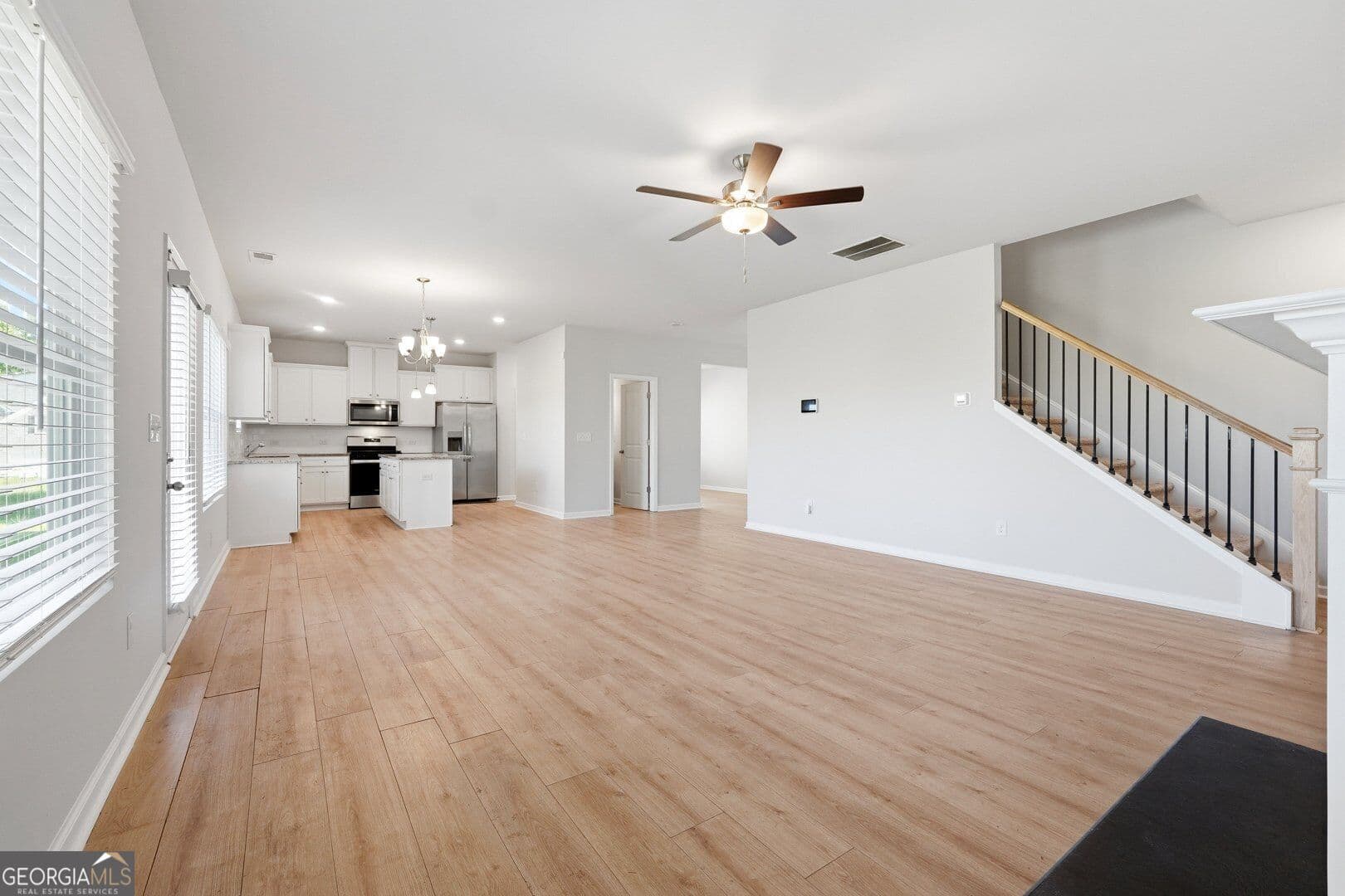 4 bedroom, 2.5 bathroom, 2,714 sq ft single family residence for rent at 1877 Mitchell Farm Court, Grayson, GA 30017 for $2,595 a month — photo 7