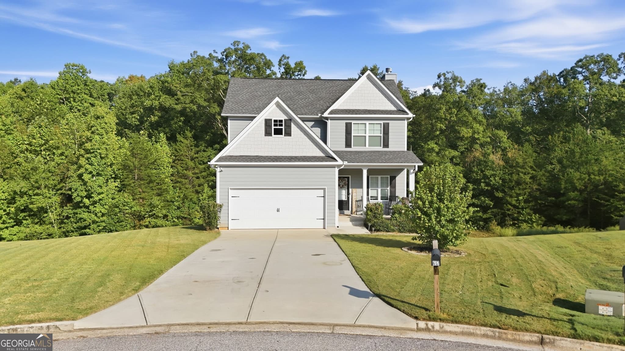 3 bedroom, 2.5 bathroom, 1,732 sq ft single family residence for sale at 617 Huntington Lane, Cornelia, GA 30531 — photo 2