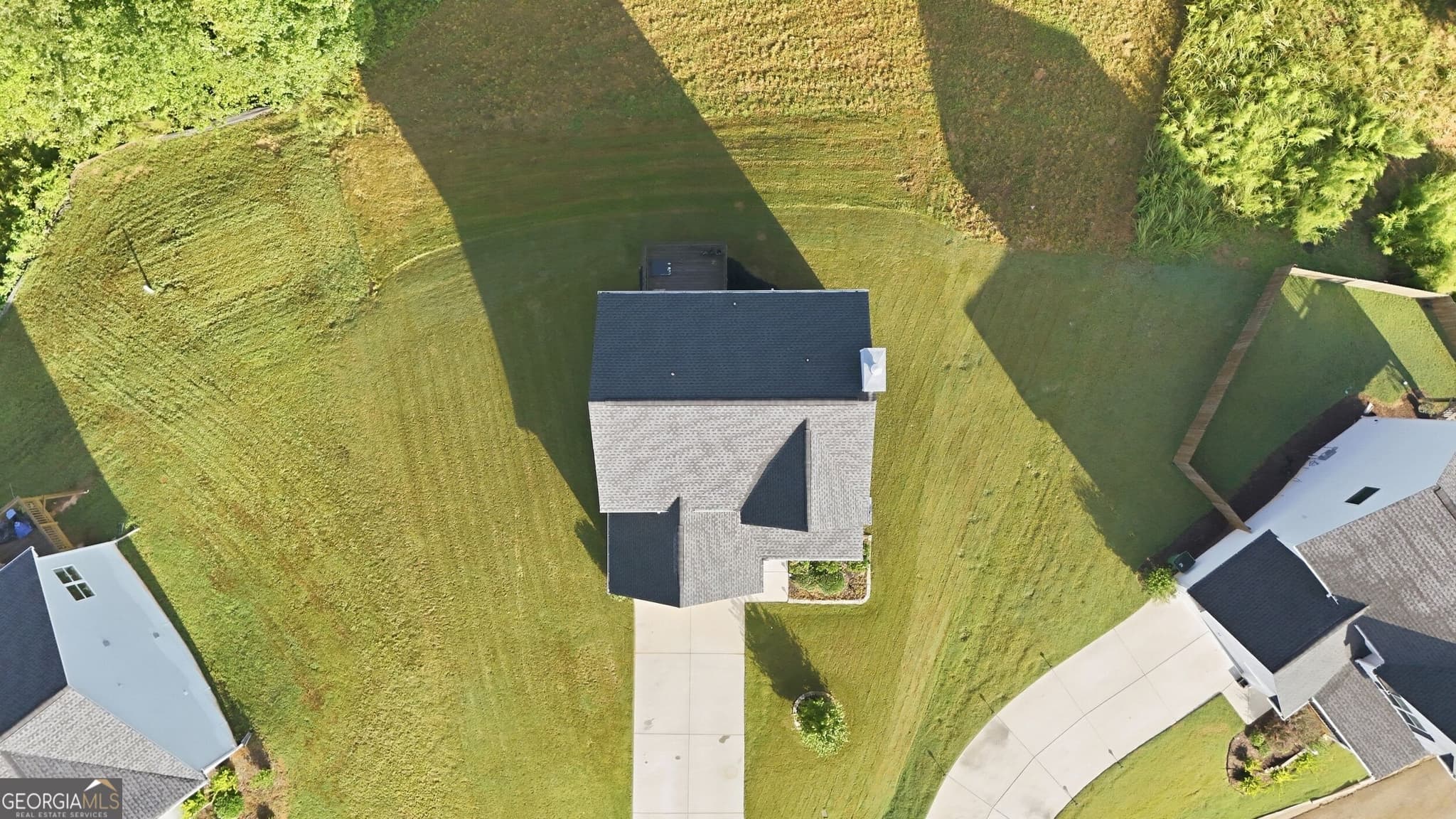 3 bedroom, 2.5 bathroom, 1,732 sq ft single family residence for sale at 617 Huntington Lane, Cornelia, GA 30531 — photo 9
