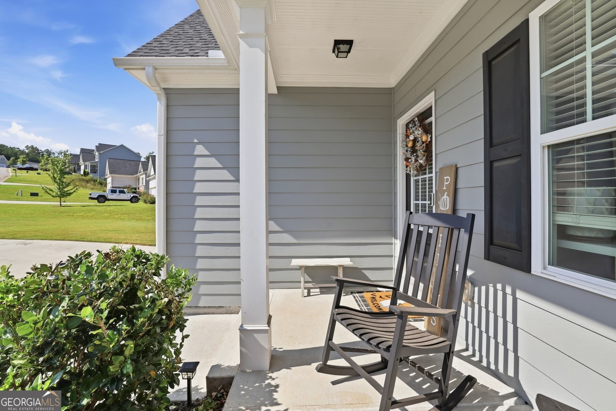 3 bedroom, 2.5 bathroom, 1,732 sq ft single family residence for sale at 617 Huntington Lane, Cornelia, GA 30531 — photo 8