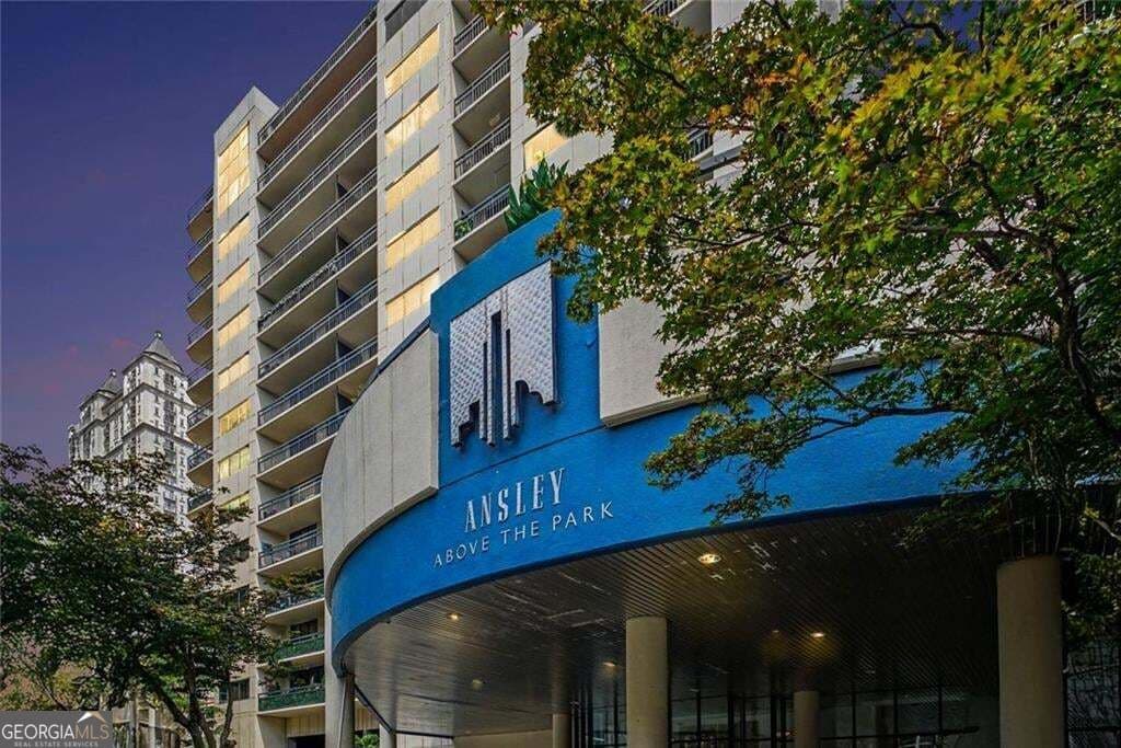 2 bedroom, 2 bathroom, 1,110 sq ft condominium for sale at 1130 Piedmont Avenue 1610, Atlanta, GA 30309