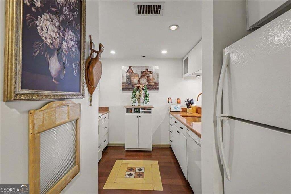 2 bedroom, 2 bathroom, 1,110 sq ft condominium for sale at 1130 Piedmont Avenue 1610, Atlanta, GA 30309 — photo 9