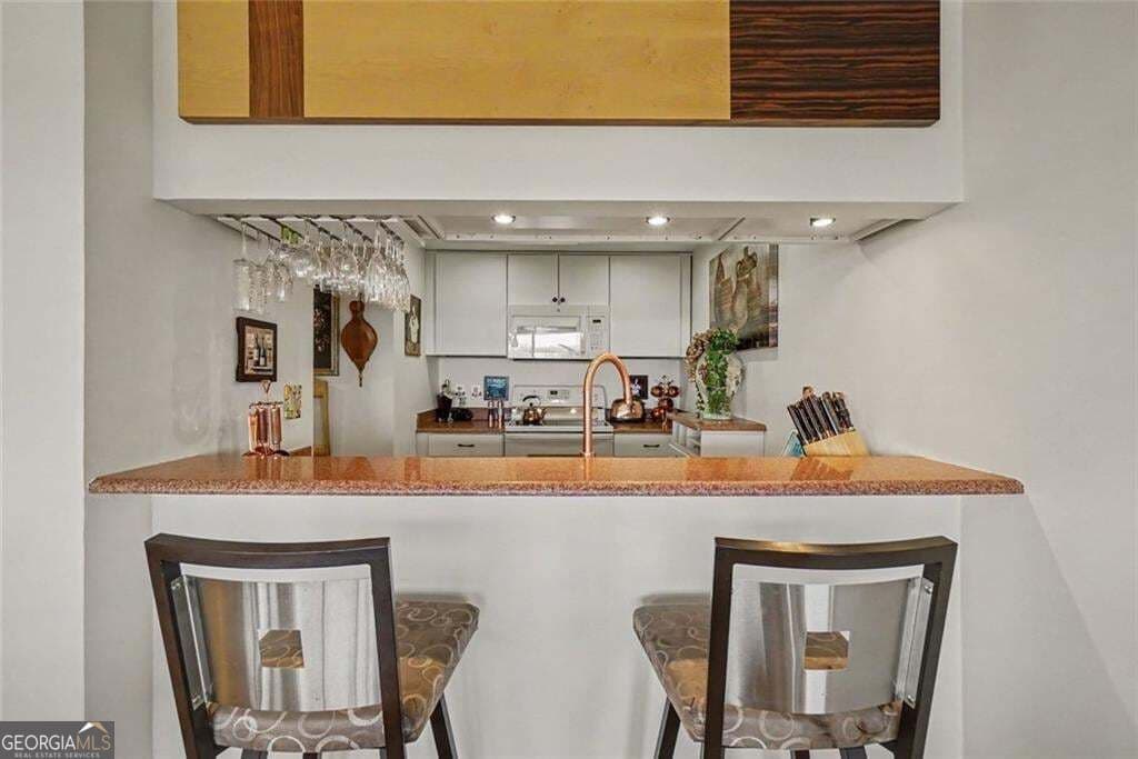 2 bedroom, 2 bathroom, 1,110 sq ft condominium for sale at 1130 Piedmont Avenue 1610, Atlanta, GA 30309 — photo 8