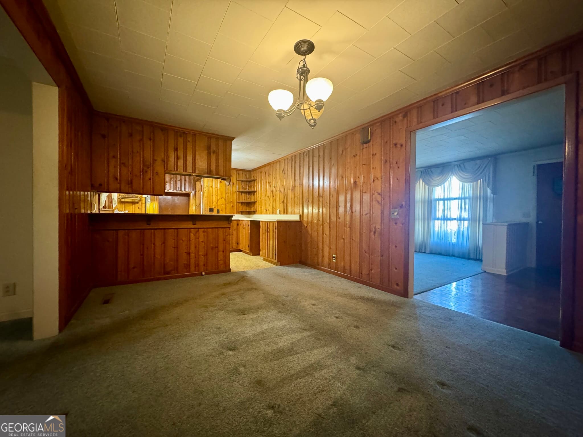 4 bedroom, 3 bathroom, 2,303 sq ft single family residence for sale at 1403 Vernon Street, Lagrange, GA 30240 — photo 7