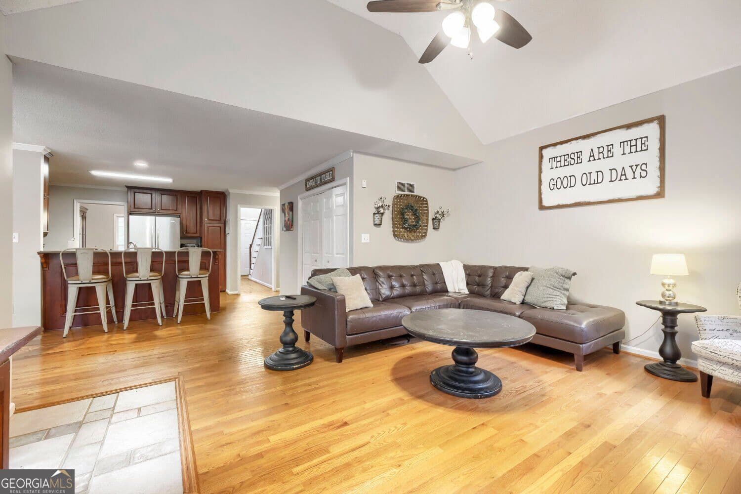 5 bedroom, 2.5 bathroom, 2,528 sq ft single family residence for sale at 549 Lester Road, Fayetteville, GA 30215 — photo 5