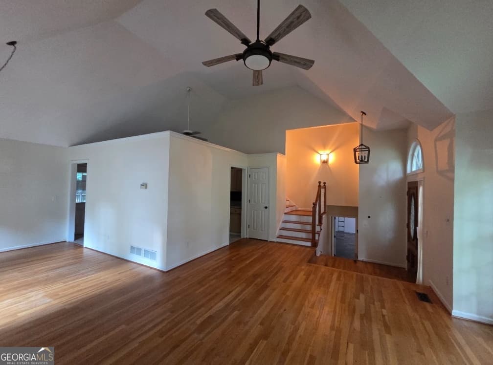 4 bedroom, 3 bathroom, 1,977 sq ft single family residence for sale at 4915 Bayberry Drive, Cumming, GA 30040 — photo 7