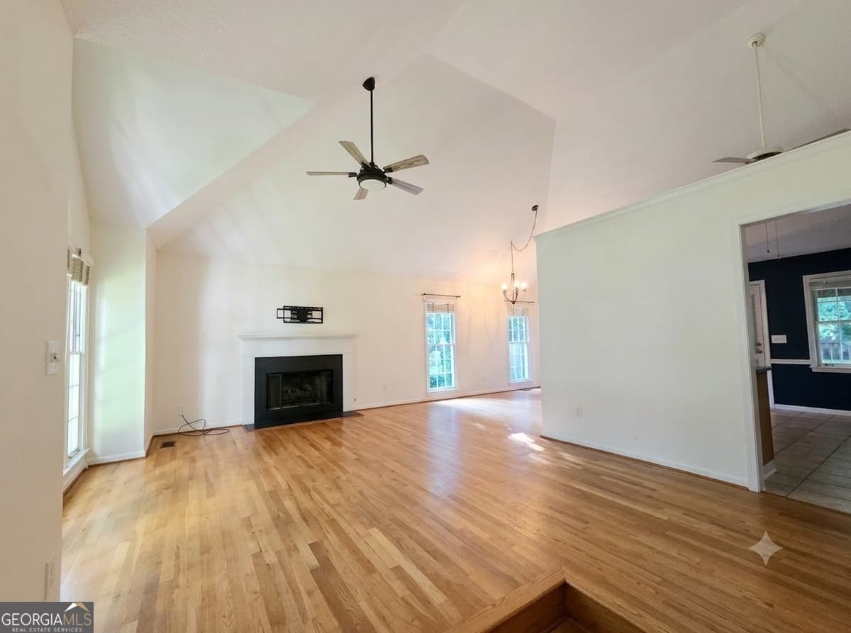 4 bedroom, 3 bathroom, 1,977 sq ft single family residence for sale at 4915 Bayberry Drive, Cumming, GA 30040 — photo 5