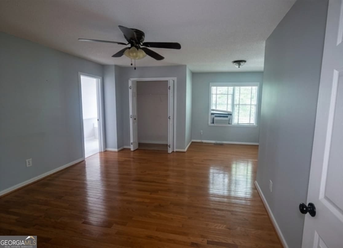 4 bedroom, 3 bathroom, 1,977 sq ft single family residence for sale at 4915 Bayberry Drive, Cumming, GA 30040 — photo 8