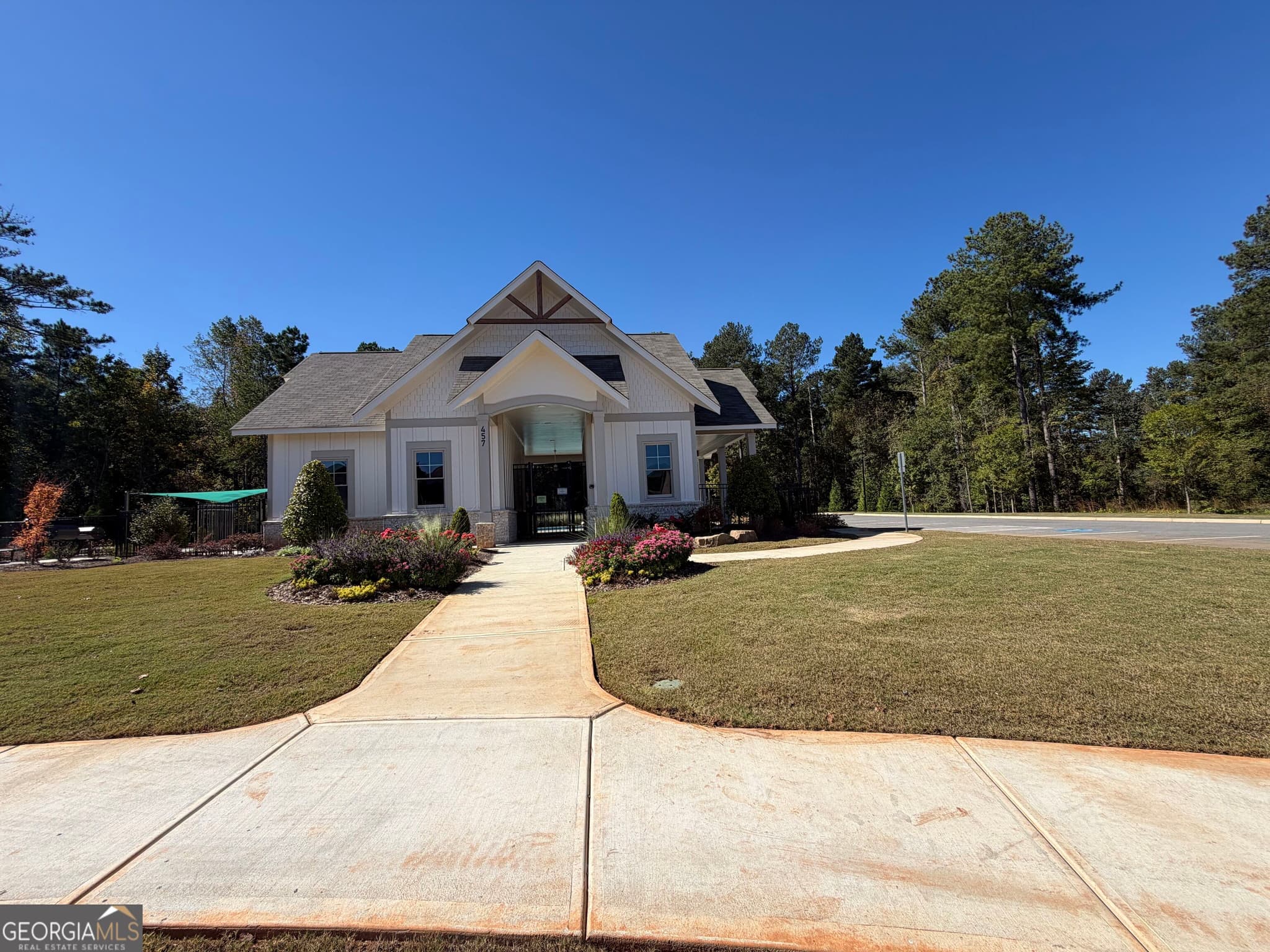 4 bedroom, 3 bathroom single family residence for sale at 113 Maison Drive, Mcdonough, GA 30253 — photo 4