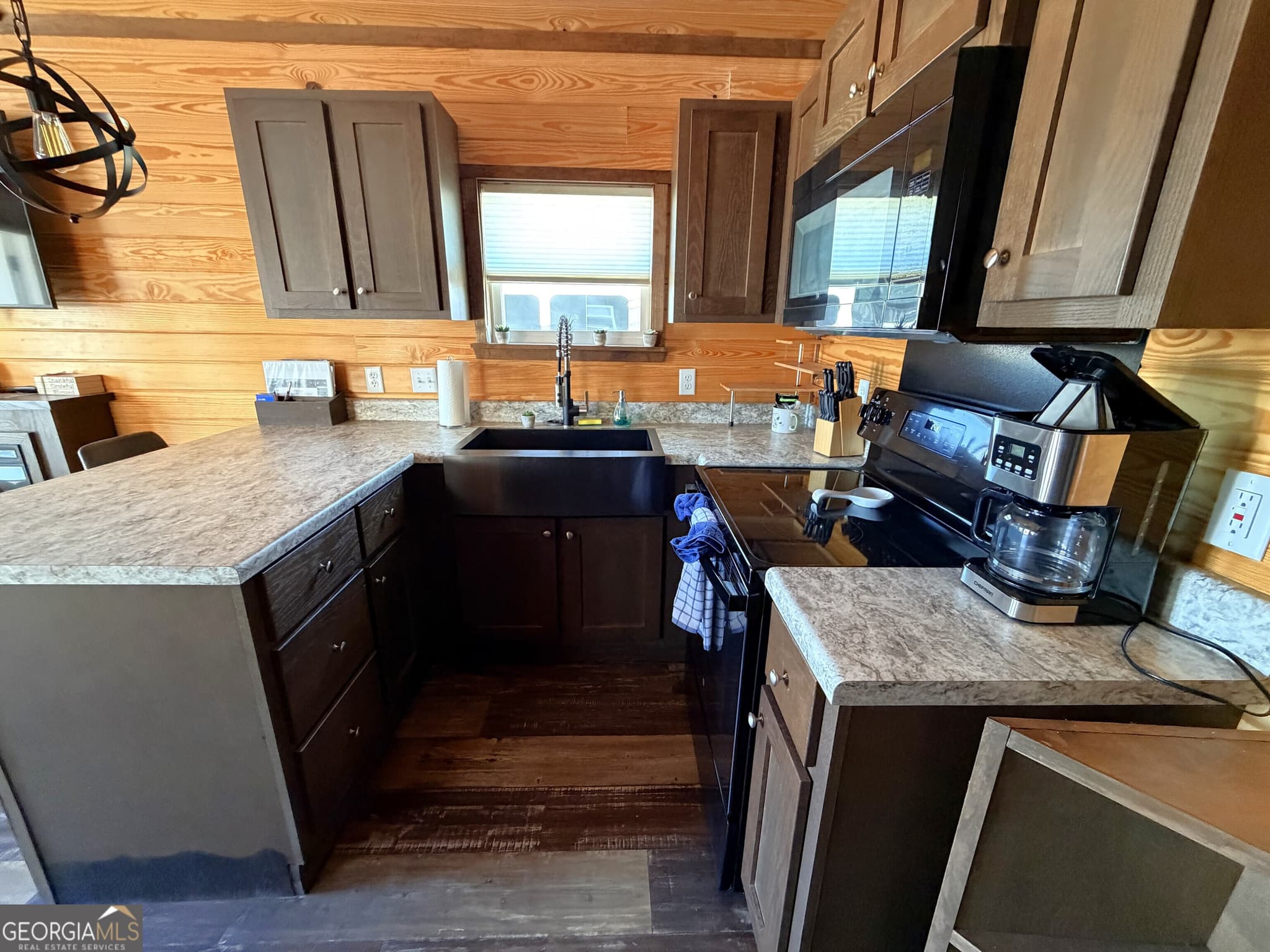 1 bedroom, 1 bathroom, 360 sq ft cabin,manufactured home,single family residence for sale at 449 Mtn Creek Road LOT 197, Blairsville, GA 30512 — photo 7