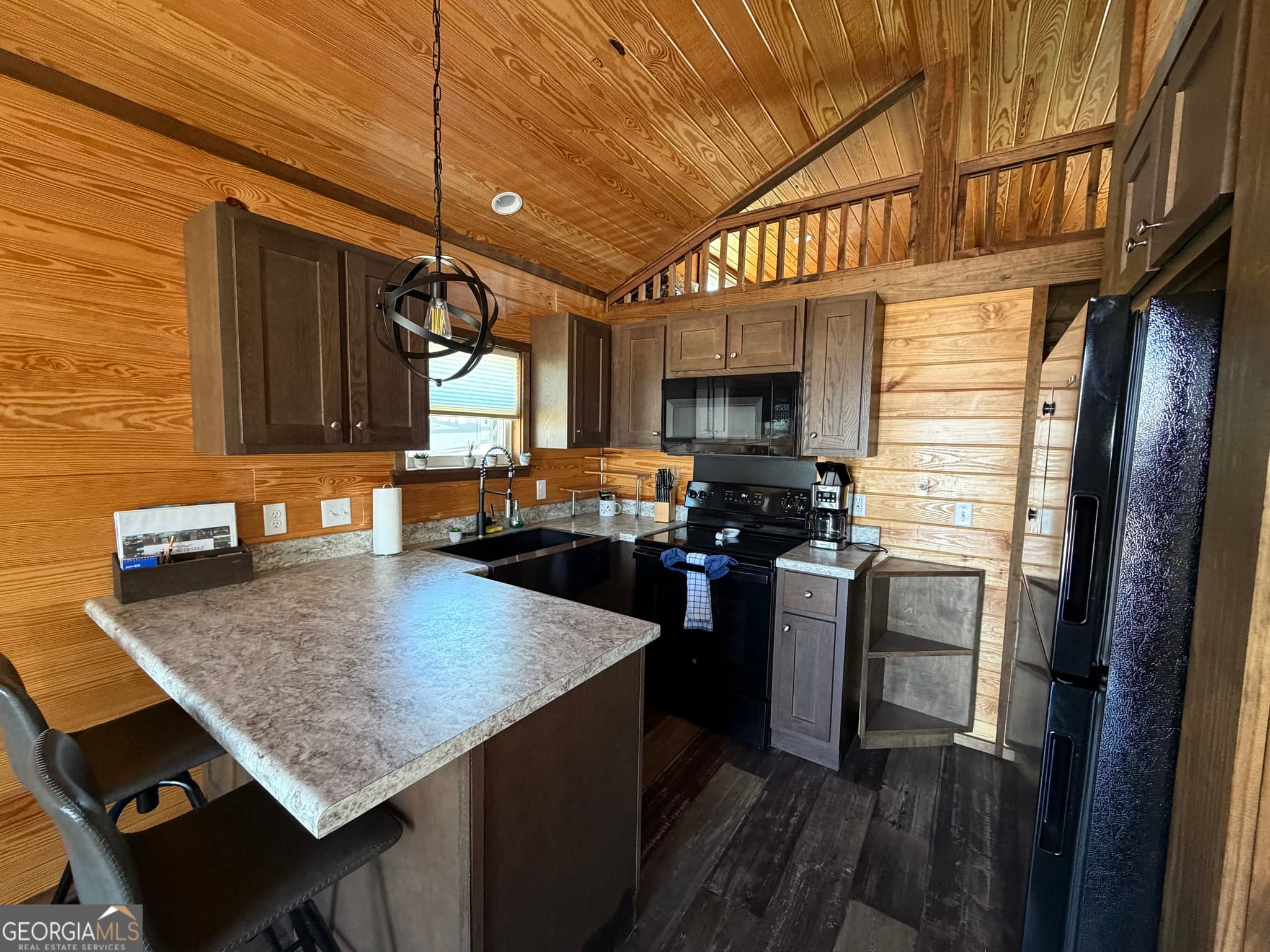 1 bedroom, 1 bathroom, 360 sq ft cabin,manufactured home,single family residence for sale at 449 Mtn Creek Road LOT 197, Blairsville, GA 30512 — photo 4