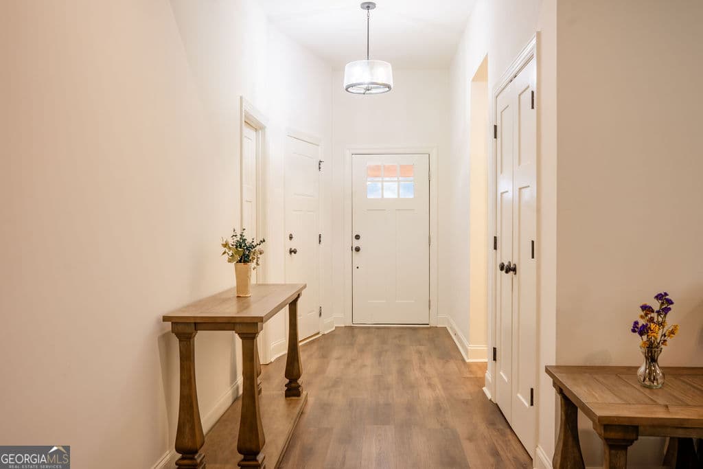 4 bedroom, 2 bathroom, 1,688 sq ft single family residence for sale at 406 New Hope Drive, Perry, GA 31069 — photo 5