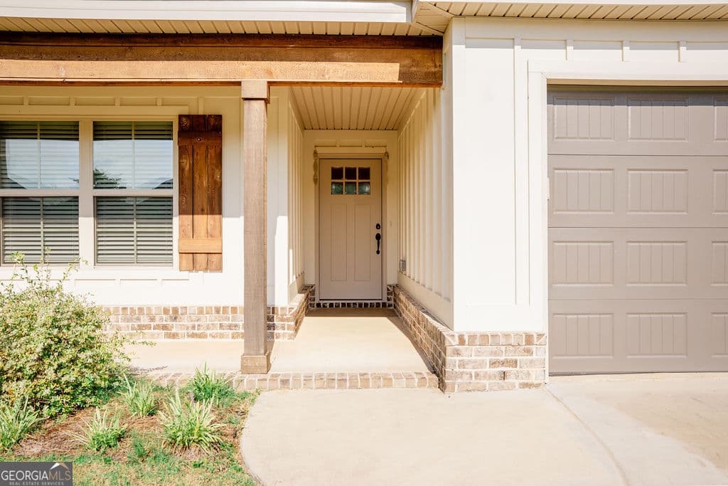 4 bedroom, 2 bathroom, 1,688 sq ft single family residence for sale at 406 New Hope Drive, Perry, GA 31069 — photo 4