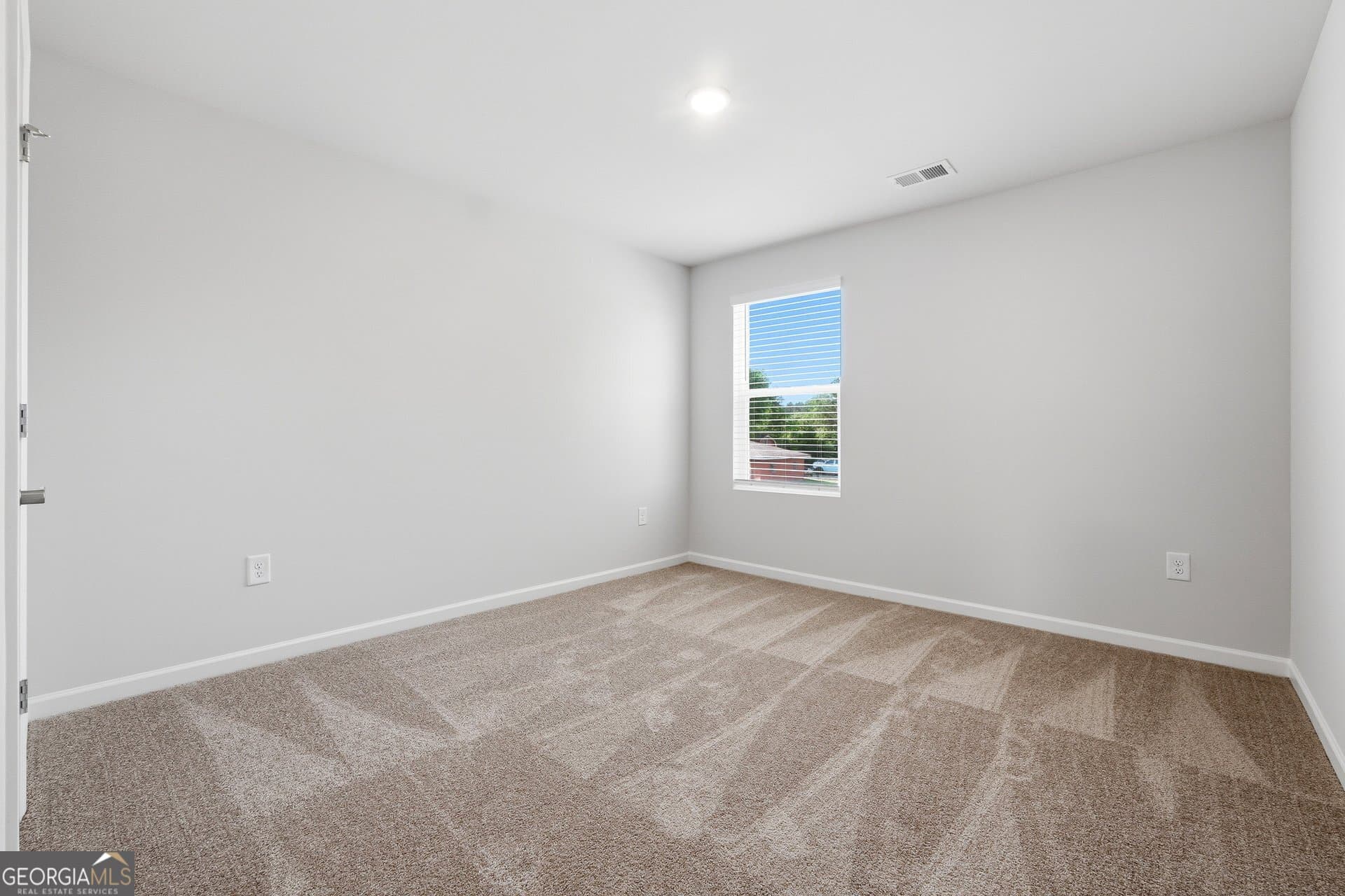 3 bedroom, 2.5 bathroom, 1,805 sq ft townhouse for sale at 3639 PARKWAY JAMES Drive, Snellville, GA 30039 — photo 10