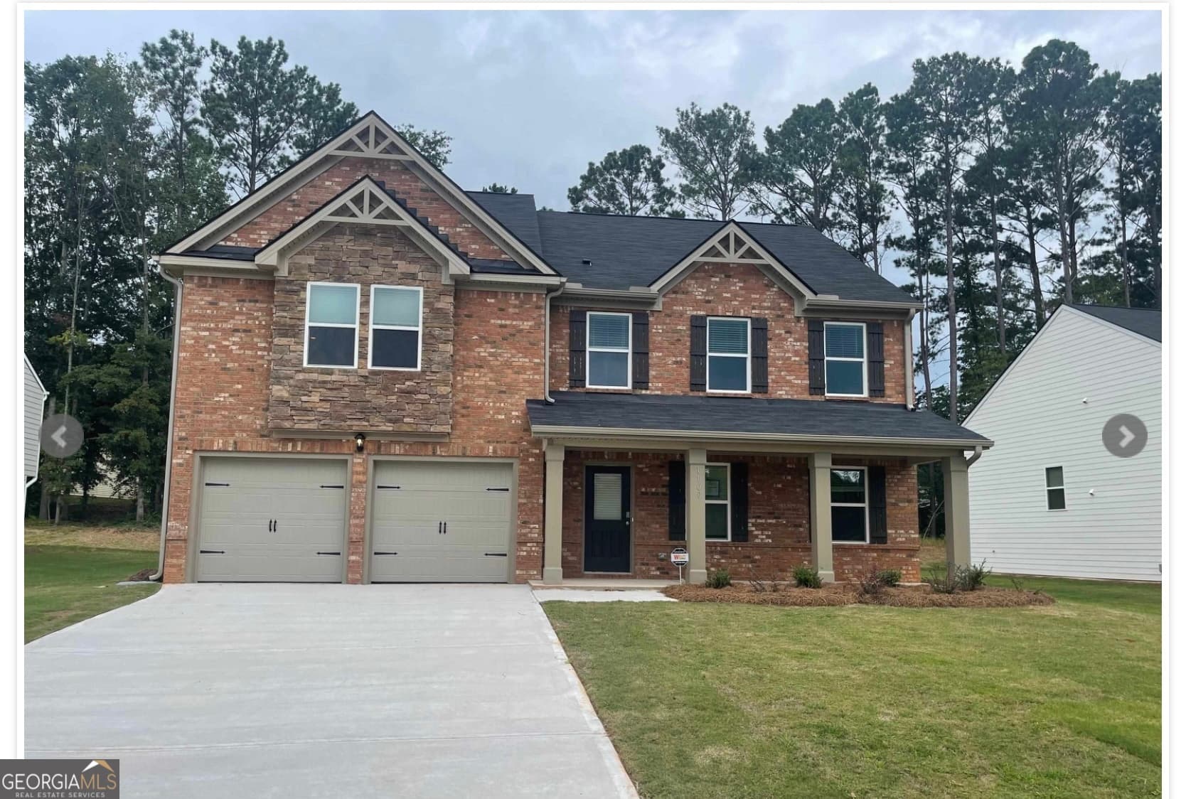 4 bedroom, 3.5 bathroom, 2,700 sq ft single family residence for sale at 1100 Bluecoat Circle, Hampton, GA 30228