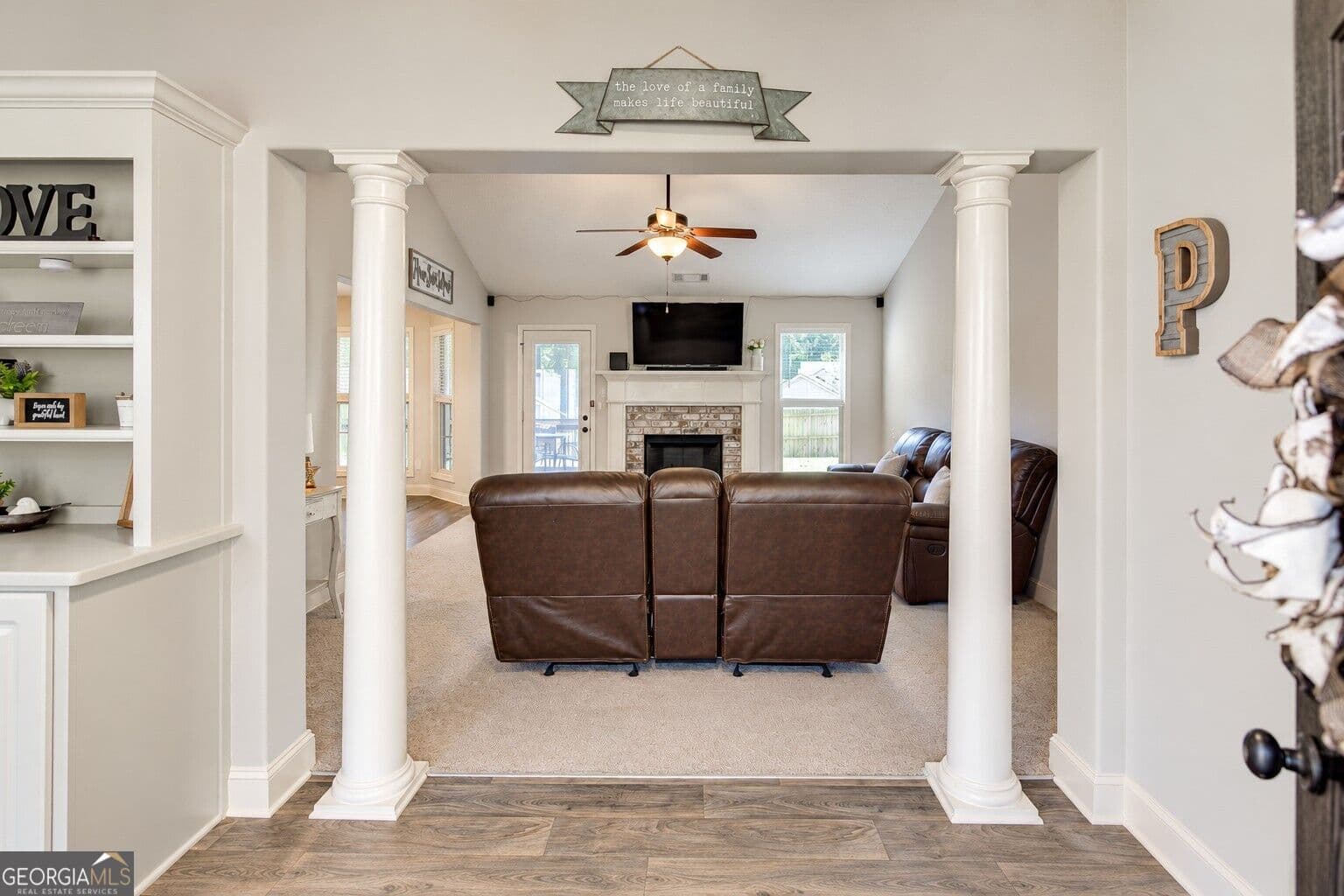 3 bedroom, 2 bathroom, 1,680 sq ft single family residence for sale at 128 Waterford Glen Drive, Lula, GA 30554 — photo 3