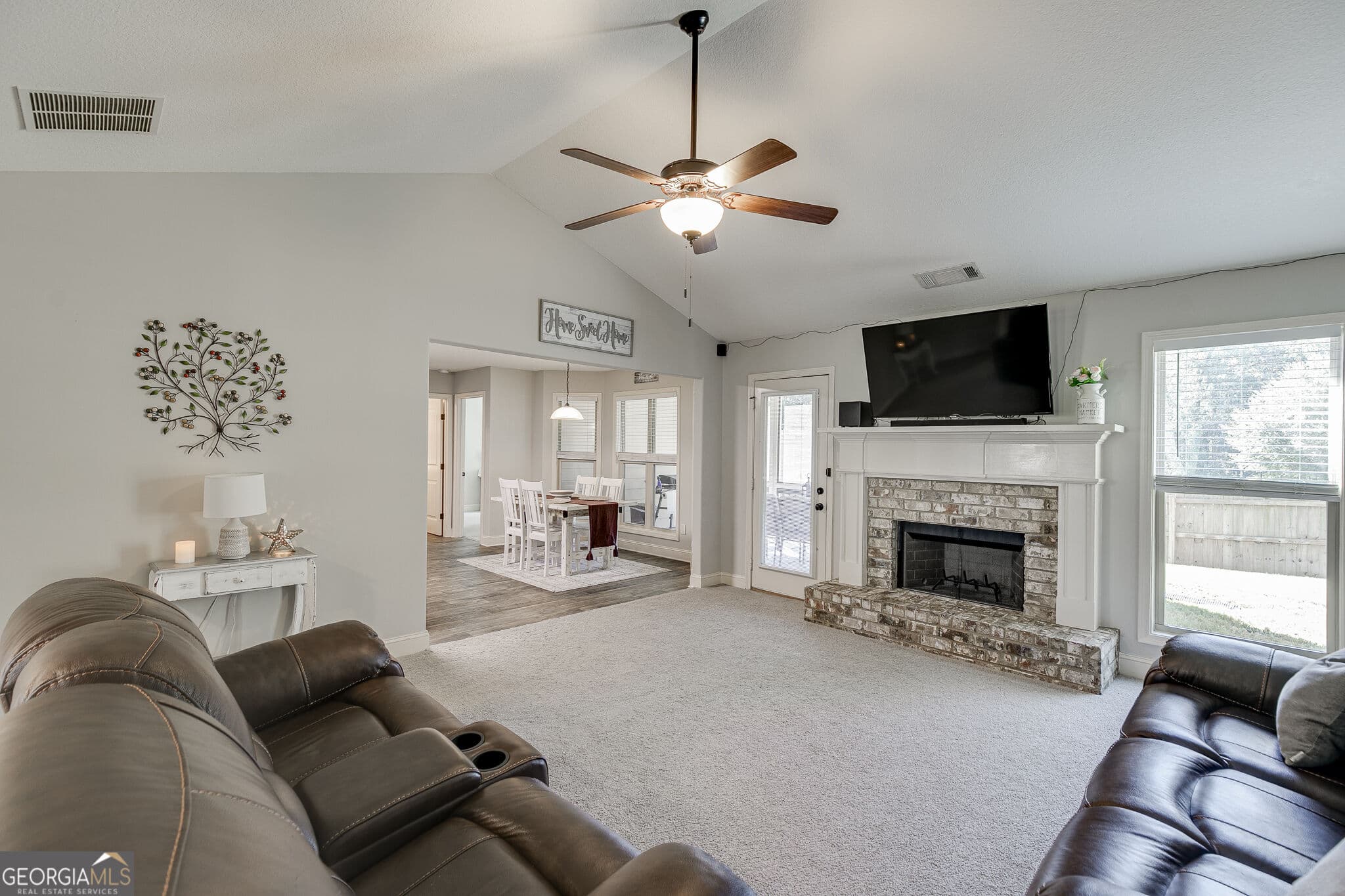 3 bedroom, 2 bathroom, 1,680 sq ft single family residence for sale at 128 Waterford Glen Drive, Lula, GA 30554 — photo 9