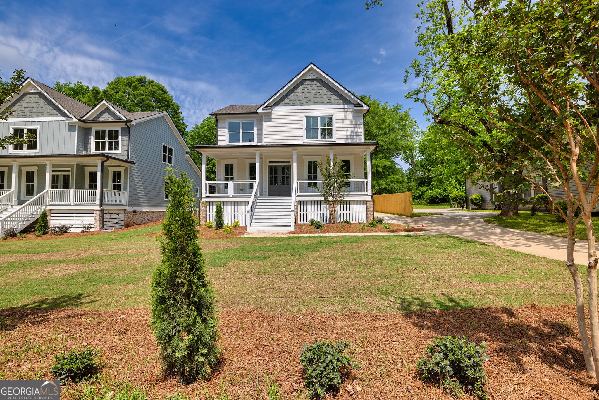 4 bedroom, 2.5 bathroom, 2,477 sq ft single family residence for sale at 231 E Marable Street, Monroe, GA 30655 — photo 2