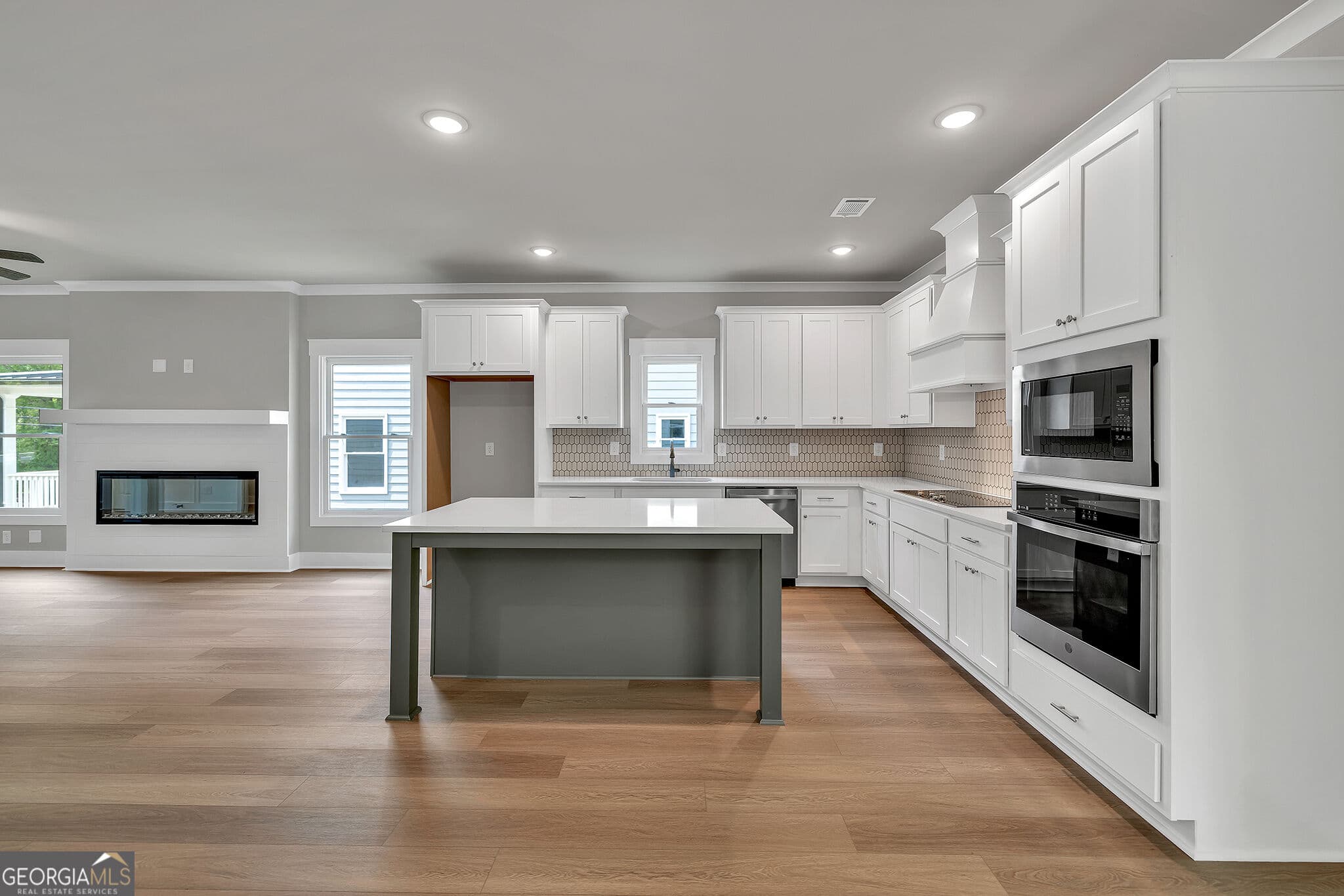 4 bedroom, 2.5 bathroom, 2,477 sq ft single family residence for sale at 231 E Marable Street, Monroe, GA 30655 — photo 6