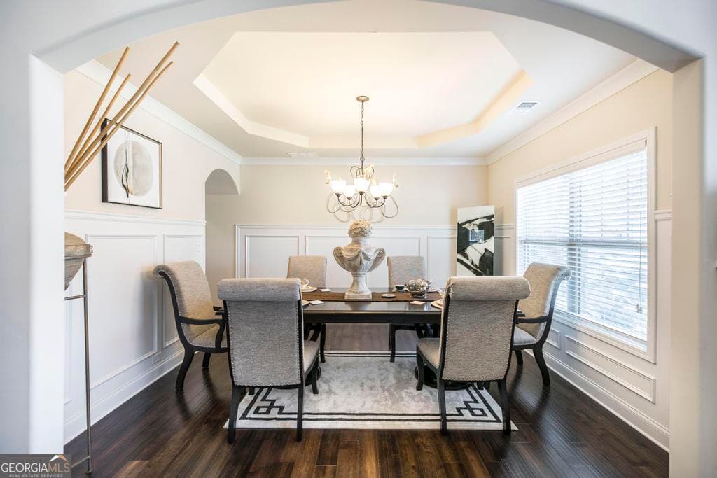 5 bedroom, 4 bathroom, 4,189 sq ft single family residence for sale at 100 Cedar Leaf Trail, Bonaire, GA 31005 — photo 9