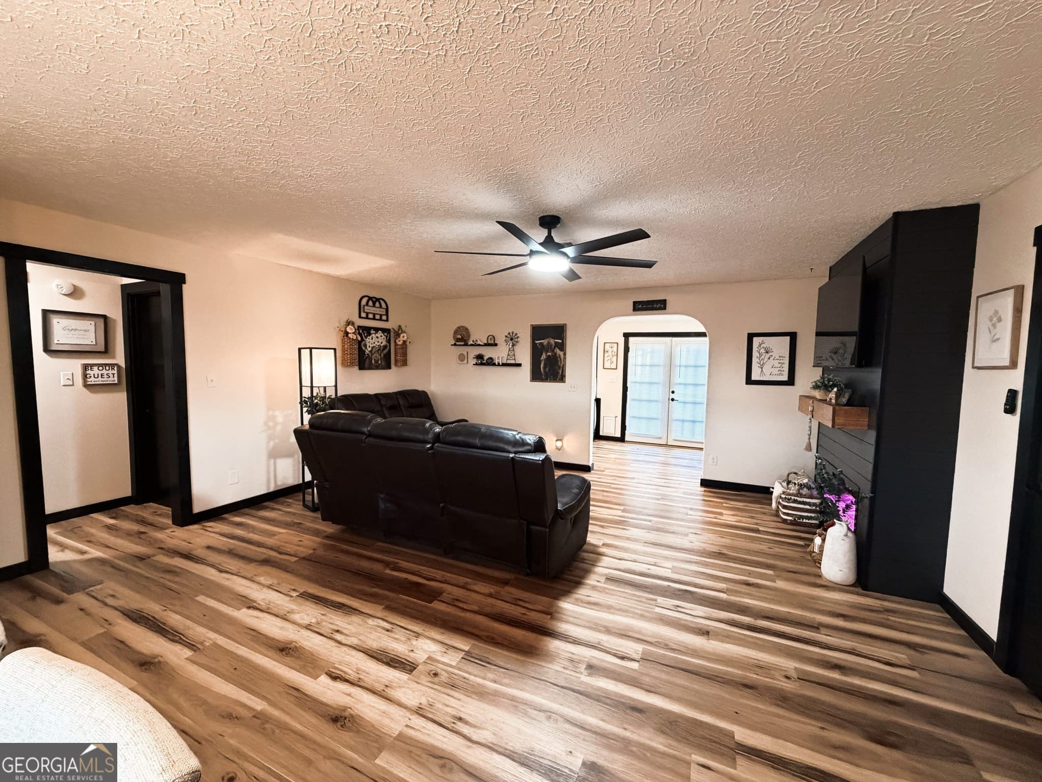 3 bedroom, 2 bathroom, 1,264 sq ft single family residence for sale at 320 Langston Road, Perry, GA 31069 — photo 5