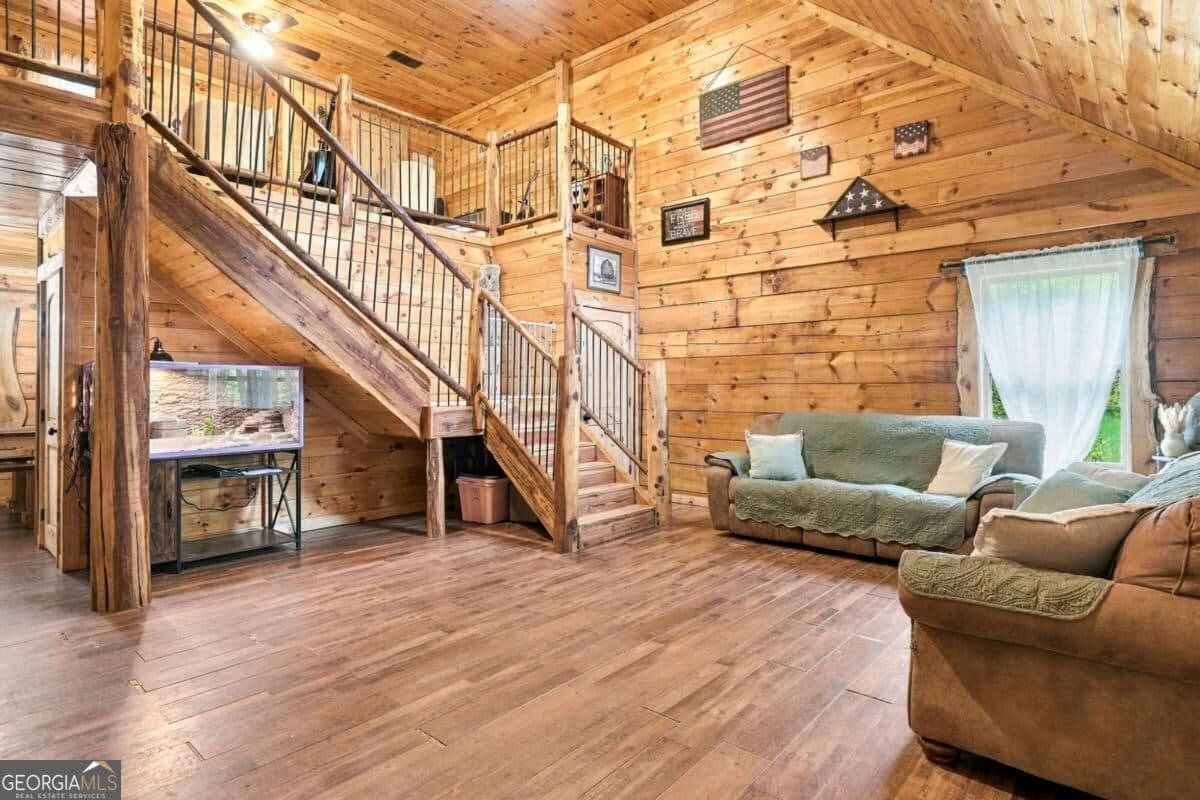 5 bedroom, 2.5 bathroom, 2,220 sq ft cabin,single family residence for sale at 445 Browning Road, Fairmount, GA 30139 — photo 9
