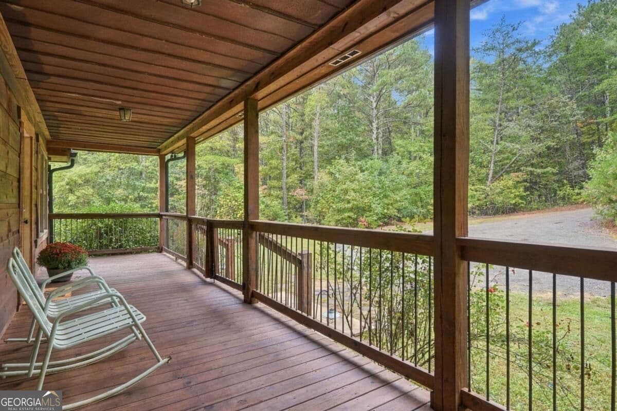 5 bedroom, 2.5 bathroom, 2,220 sq ft cabin,single family residence for sale at 445 Browning Road, Fairmount, GA 30139 — photo 4